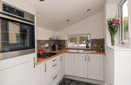 Sandsend Cottage | Stonewall