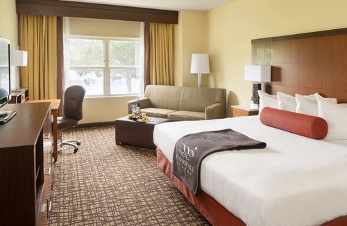 Roanoke Hotel | Stonewall Resort