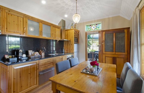 Marananga Bed & Breakfast | Stonewell Cottages & Vineyards
