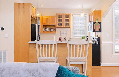 Nellysford Cottage | ❤️️Stoney Creek Cottage❤️️Minutes to Wintergreen!