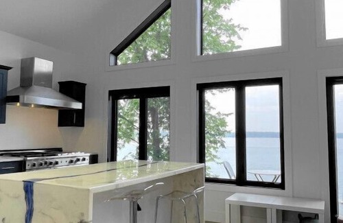 Crowes Landing House | Stoney Lake Beach House