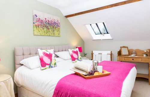 Stoney Stretton House | Stoney Moat