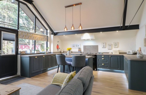 Tunstall Cottage | Stoney Rock Studio
