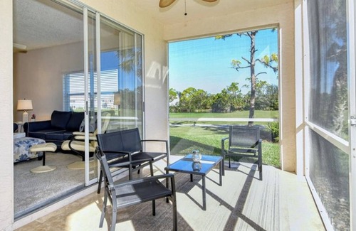 Palmer Ranch Condo | Stoneybrook Golf & Country Club - GROUND FLOOR, CORNER UNIT, GOLF VIEW.