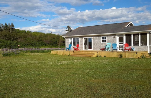 Morell Cottage | Stop! You Found It! 5 Min Stroll To Stunning White Sand Beach At Sandy Shores