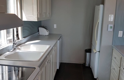Venise-en-Quebec House | Stopover 471: Tranquility on Lake Champlain