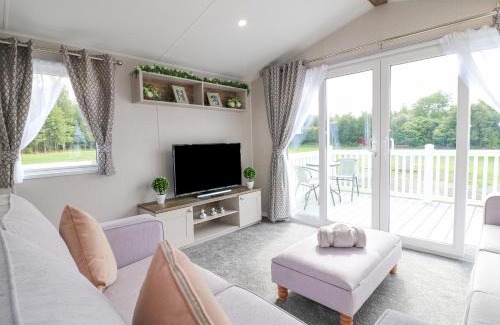 Swannington House | Stork Lodge