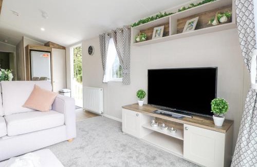 Swannington House | Stork Lodge