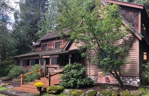 Ashford Cabin | Stormking Hotel