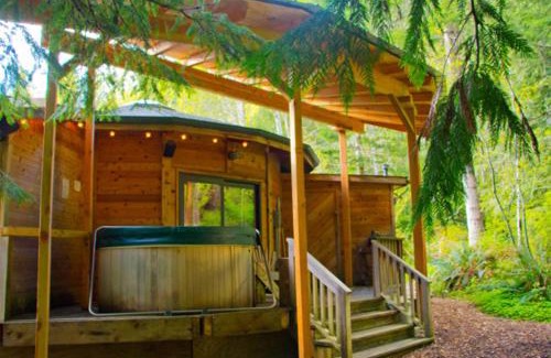 Ashford Cabin | Stormking Hotel