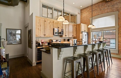 Ouray Condo | Story Block Loft 2bedroom/2bath Prime Location!
