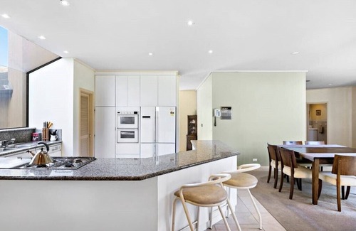 Frankston South House | Stotts Lane Fun Farm Stay