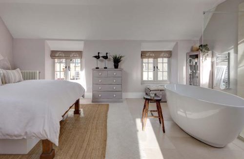 Stow-on-the-Wold House | Stow House