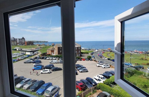 West Cliff Apartment | Stowaways Loft