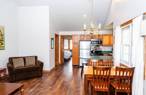 Stowe Area Condo | Stowe Village 1 Br Condo - Cozy Condo