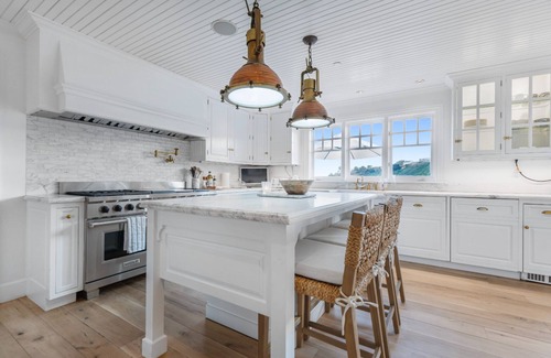 Bel Air House | Stradella Hideaway - A Perfect Luxury Hideaway for the Bel Air Lifestyle