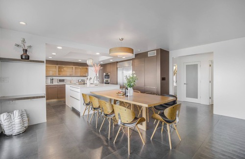 Bel Air House | Stradella View - Bel-Air Oasis w/Infinity Pool & Stunning Panoramic Views