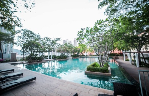 Seri Tanjung Pinang Condo | Straits quay marina stay