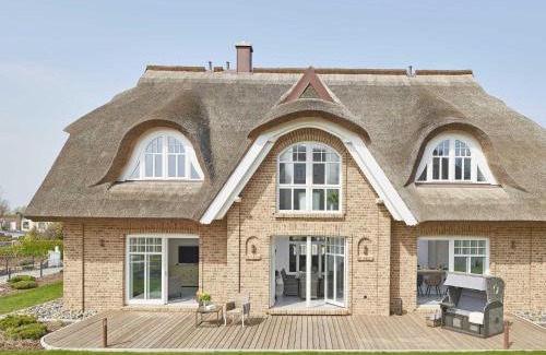 Lobbe Villa | Strandhaus 6 "Düne" in Lobbe mit Meerblick, Kamin, Sauna