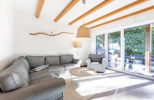 Neuhaus House | Strandhaus Hühnergott