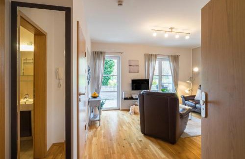 Ostseebad Ahrenshoop Apartment | Strandleben 05 - Edmund Kesting