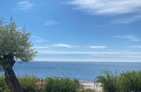 Abbekas House | Strandnära fritidshus i Abbekås