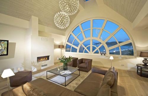 Binz Villa | Strandschloss Binz - Penthouse "Royal Beach" mit Sauna, Kamin, Terrasse, Meerblick