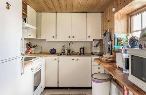 Vase House | Strandviksvägen by Interhome