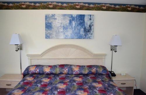 Perth East Hotel | Stratford Suburban Motel