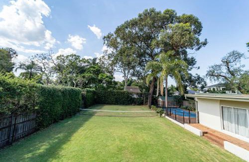 Strathfield House | Strathfield Stylish 6br house with Pool Tennis
