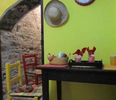 Kalavasos Hotel | Stratos ArtDeco House