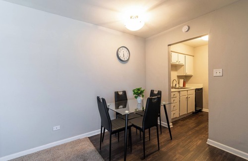 South Arlington Apartment | Stratton 205-V I Spacious 1 Bed 1 Bath