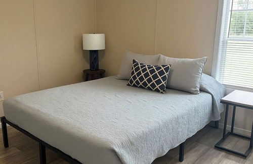 Douglas House | Stratton Oaks - 3 bed manufactured home 5 miles from Douglas