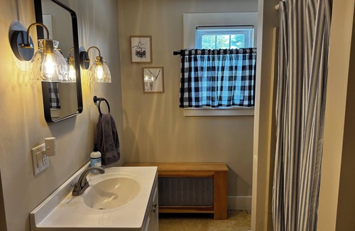 South Londonderry Other | Stratton View Farmhouse + Guesthouse