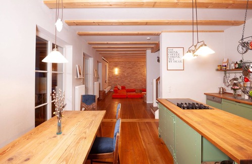 Strausberg Apartment | Straushaus - Wellness hideaway directly on Straussee with sauna, pedal boat & fireplace