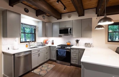 Charlemont House | StrautmanHaus - All-Season Chalet at Berkshire East