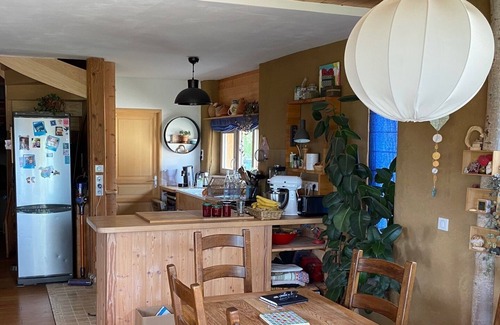 Saint-Antoine-l'Abbaye House | Straw and earth house, view of the Vercors, pets welcome