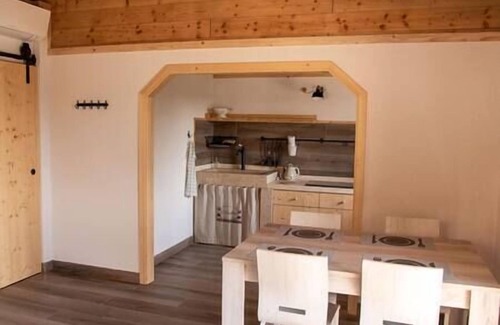Mercato Saraceno House | Straw apartment