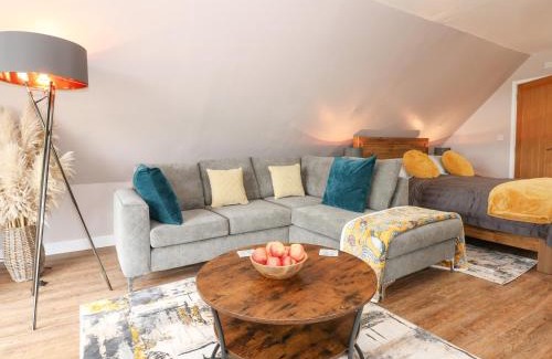 Wisbech House | Strawberry Fields Annex
