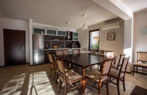 Berkovitsa Villa | Strawberry Guest House