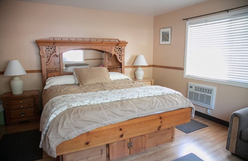 Strawberry Hotel | Strawberry Inn
