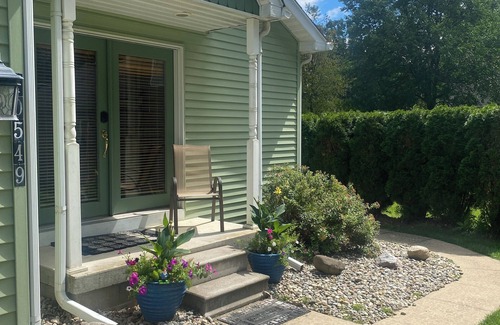 Lakeland House | Strawberry Lake Adventure! Pontoon included!n