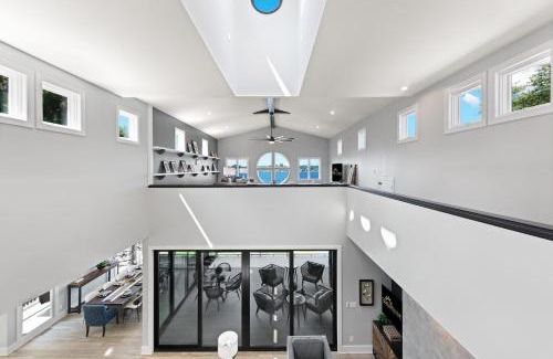 Mayhew House | Strawpocket to Starboard