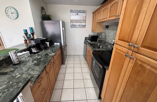 Honalo Condo | Streaming with Sunlight 2+2 Hawaiian Villa