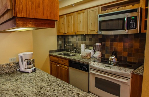 Highland Meadows Condo | Streamside at Vail Cedar the weekend before Christmas