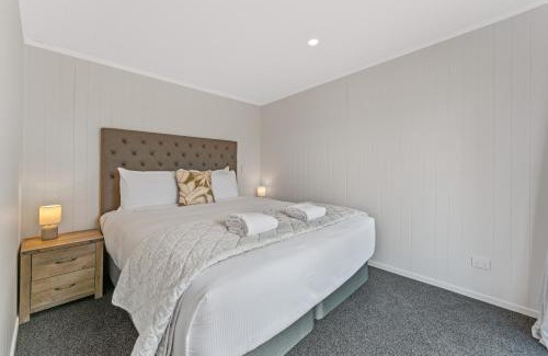 Waitahanui House | Streamside Fern Cabin - Waitahanui, Taupo