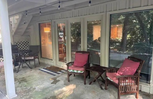 Statesville Apartment | Streamview Retreat near I-77/40