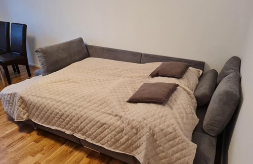 Neulerchenfeld Apartment | Stressless City Apartment Vienna