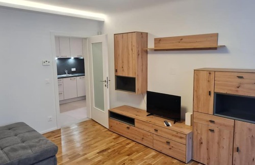 Neulerchenfeld Apartment | Stressless City Apartment Vienna