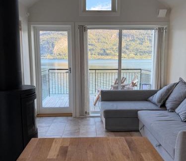 Stryn Apartment | Stryn Fjord Cottage Faleide